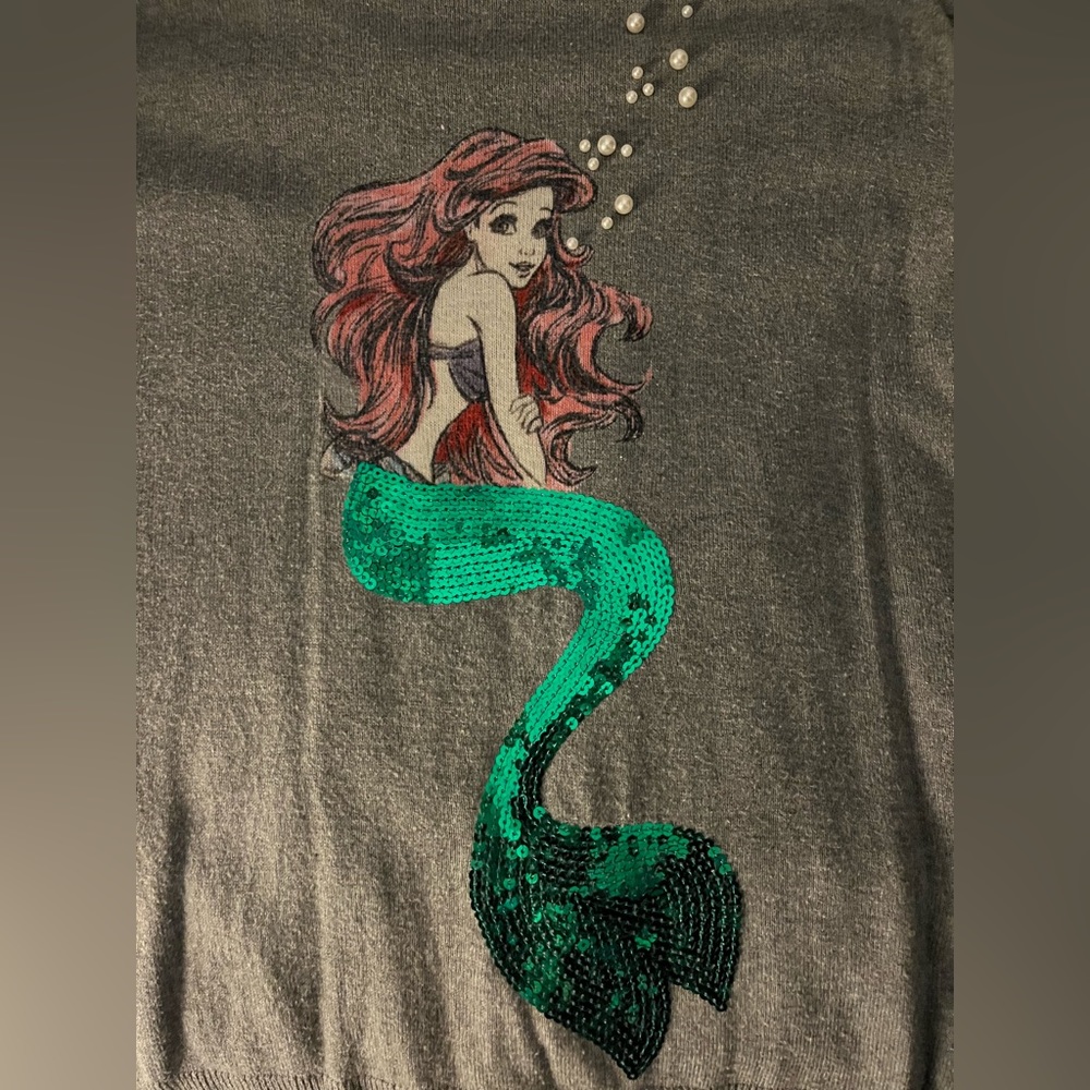 Disney Ariel Sweater!! 🧜🏾‍♀️🧜🏾‍♀️